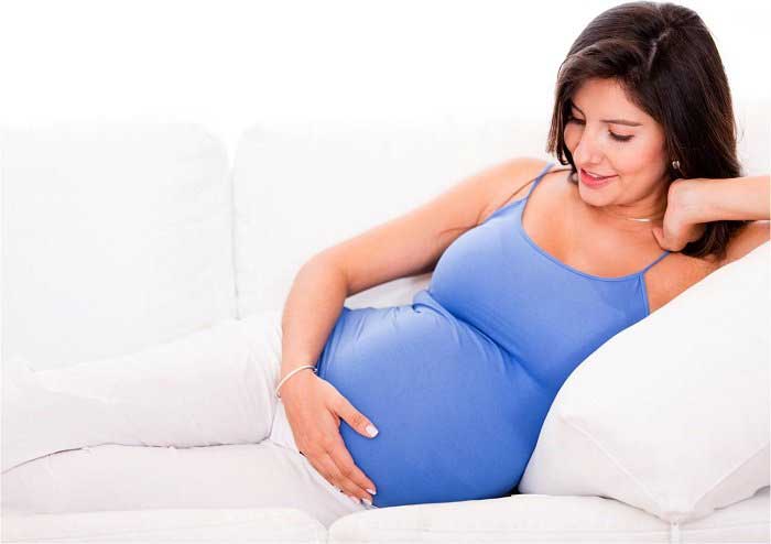 Căng da bụng khi mang thai