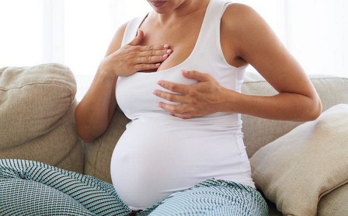 Ngực xệ khi mang thai