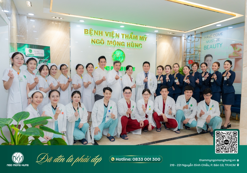 cắt khoé mắt ngoài