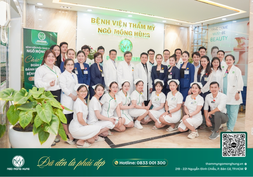 nâng ngực mentor